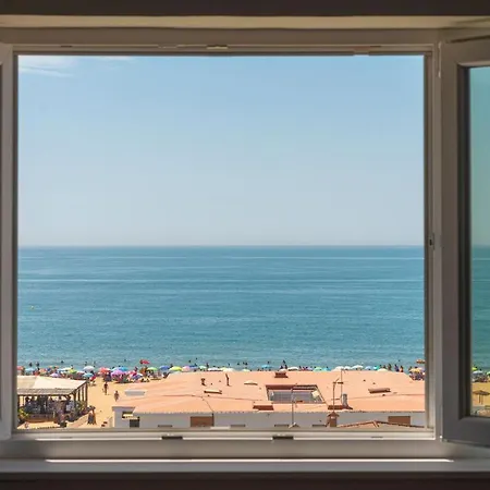 Pato Rojo Hotel 3*