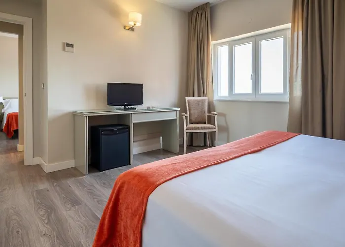 Pato Rojo Hotel